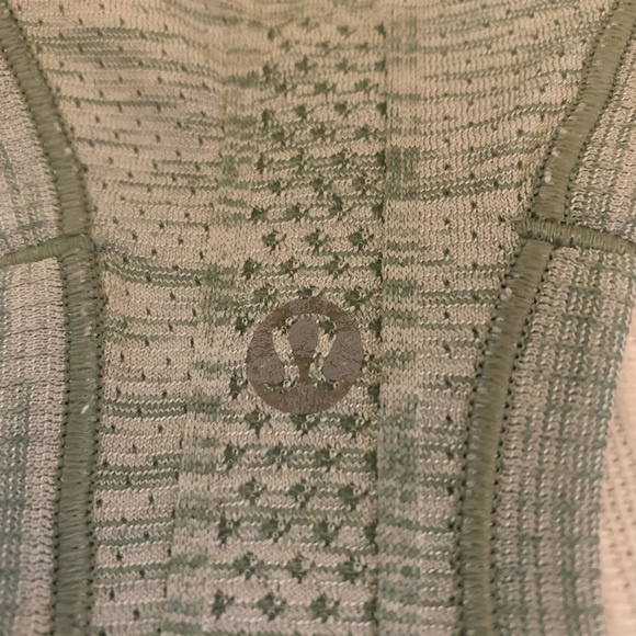 SOLD - Lululemon tank - Picture 6 of 6
